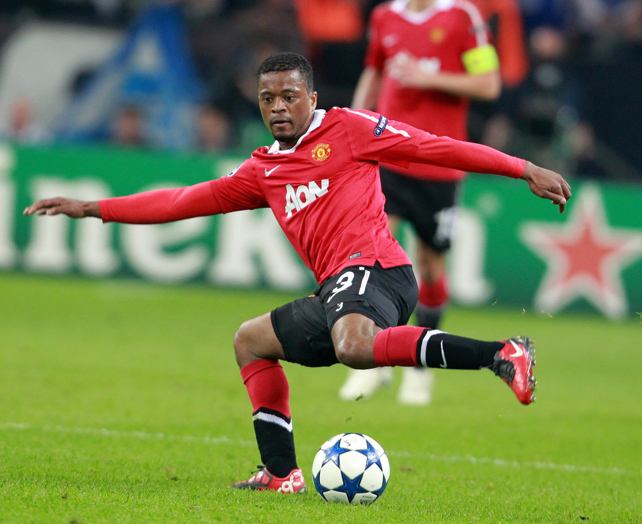 使得塞维利 使得塞维利